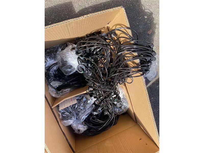 ABS�������ǳ���ת���źŴ����ר����·���ϳ������а�ȫ���ֹ����輰ʱά��